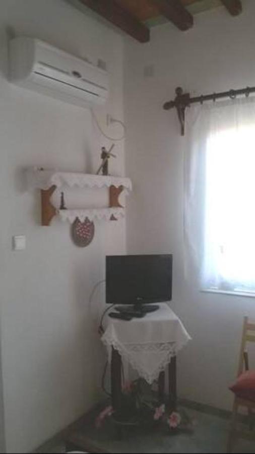Apartment In The Center Of Artemonas, Sifnos Luaran gambar
